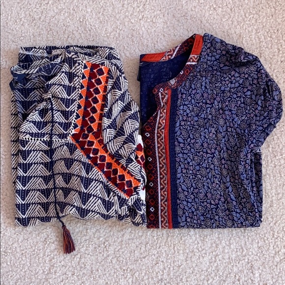 Lucky Brand Printed Top Bundle - Picture 2 of 11